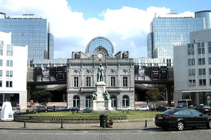 European Parliament: view from Place du Luxembourg, Brussels (Belgium) European Parliament: view from Place du Luxembourg, Brussels (Belgium)